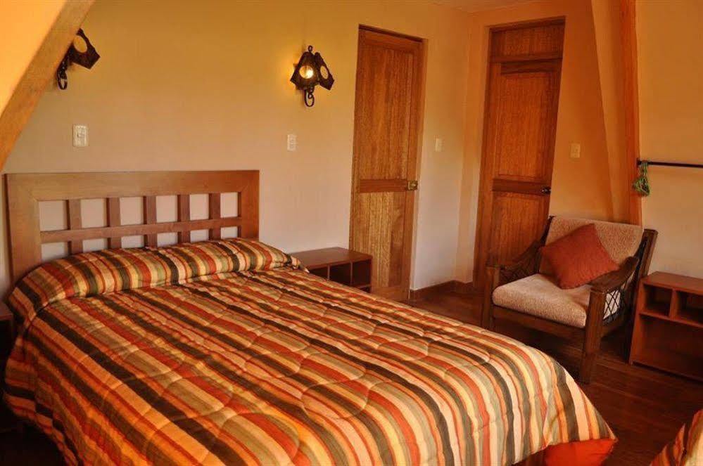 אורובמבה Amaru Valle Hotel מראה חיצוני תמונה